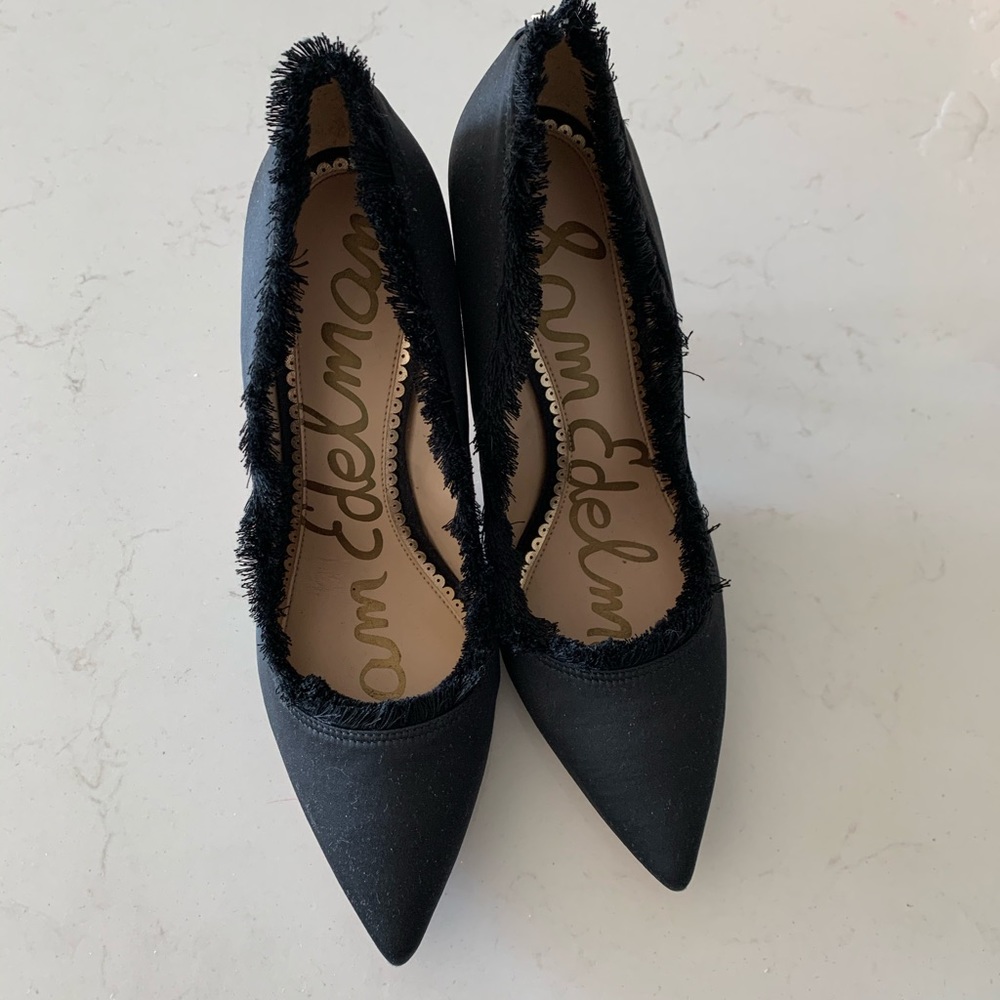 Sam Edelman Pointy fringe heels 6 1/2